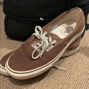 Vans: Two tone, brown thick sole